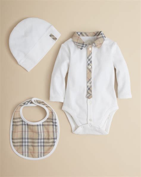 burberry neonata|newborn baby boy burberry clothes.